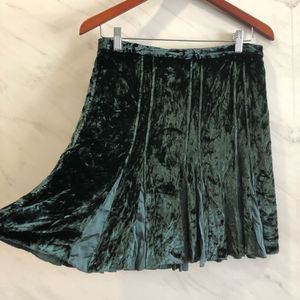 Club Monaco Silk Rayon Velvet Skirt Dark Emerald Green Size 4